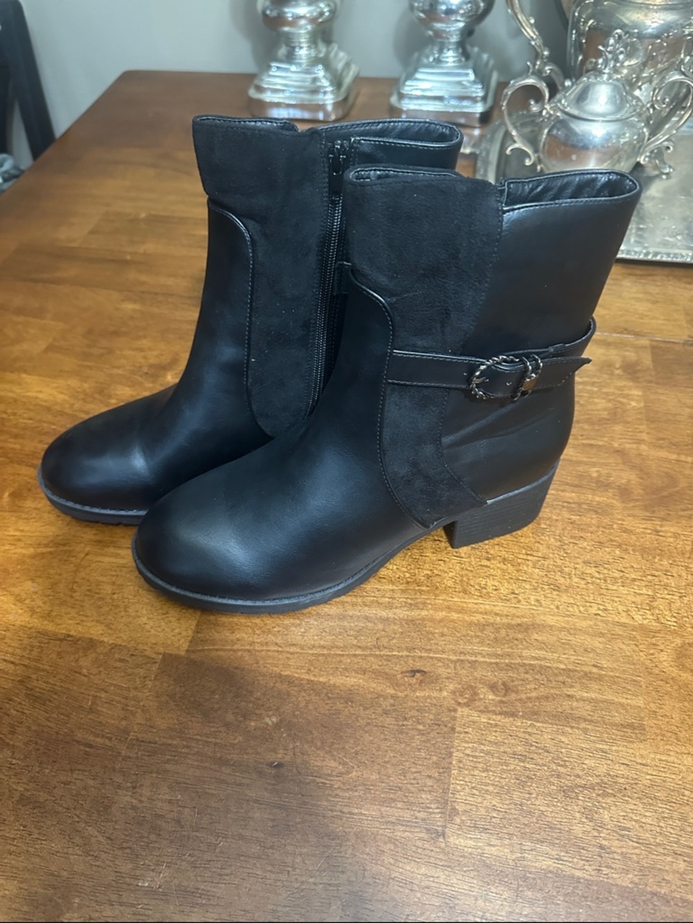 Black Women's Ankle Boots with Decorative Buckle